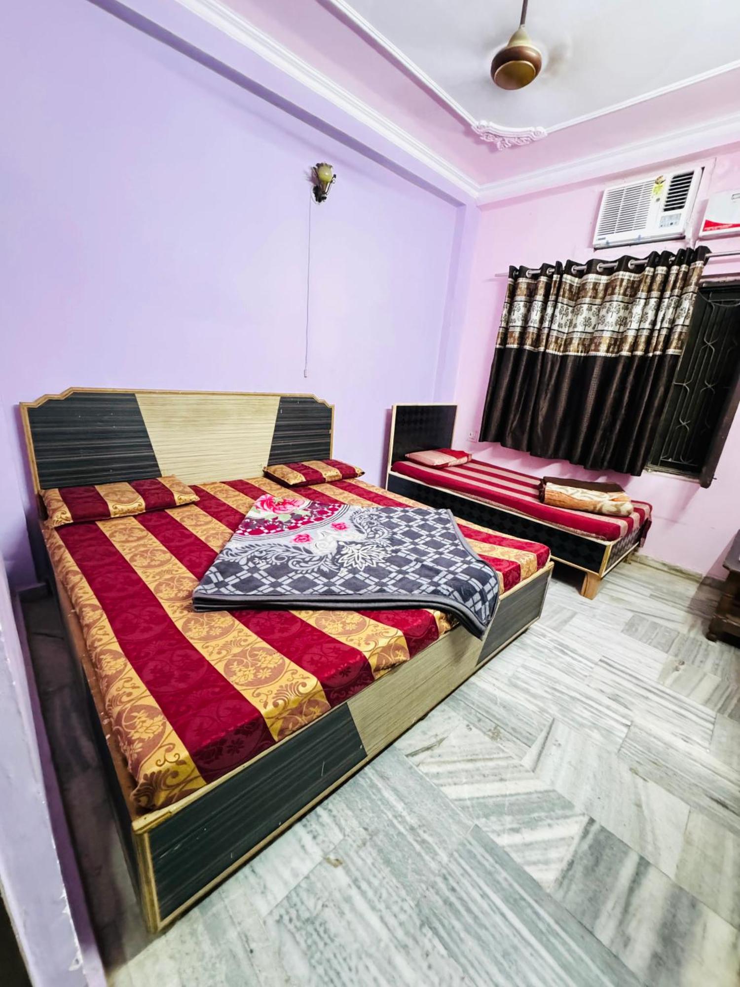 Hotel Hari Ganga - Harkipauri Road Haridwār Εξωτερικό φωτογραφία
