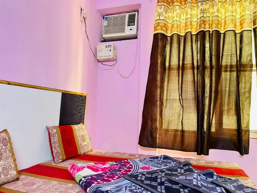 Hotel Hari Ganga - Harkipauri Road Haridwār Εξωτερικό φωτογραφία